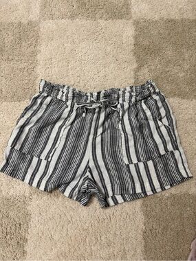 Time and Tru Linen Blend Striped Pull-On Shorts Large With Pockets